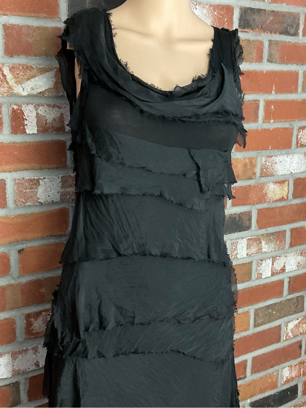 TEMPO PARIS BLACK SILK DRESS - Picture 2 of 4
